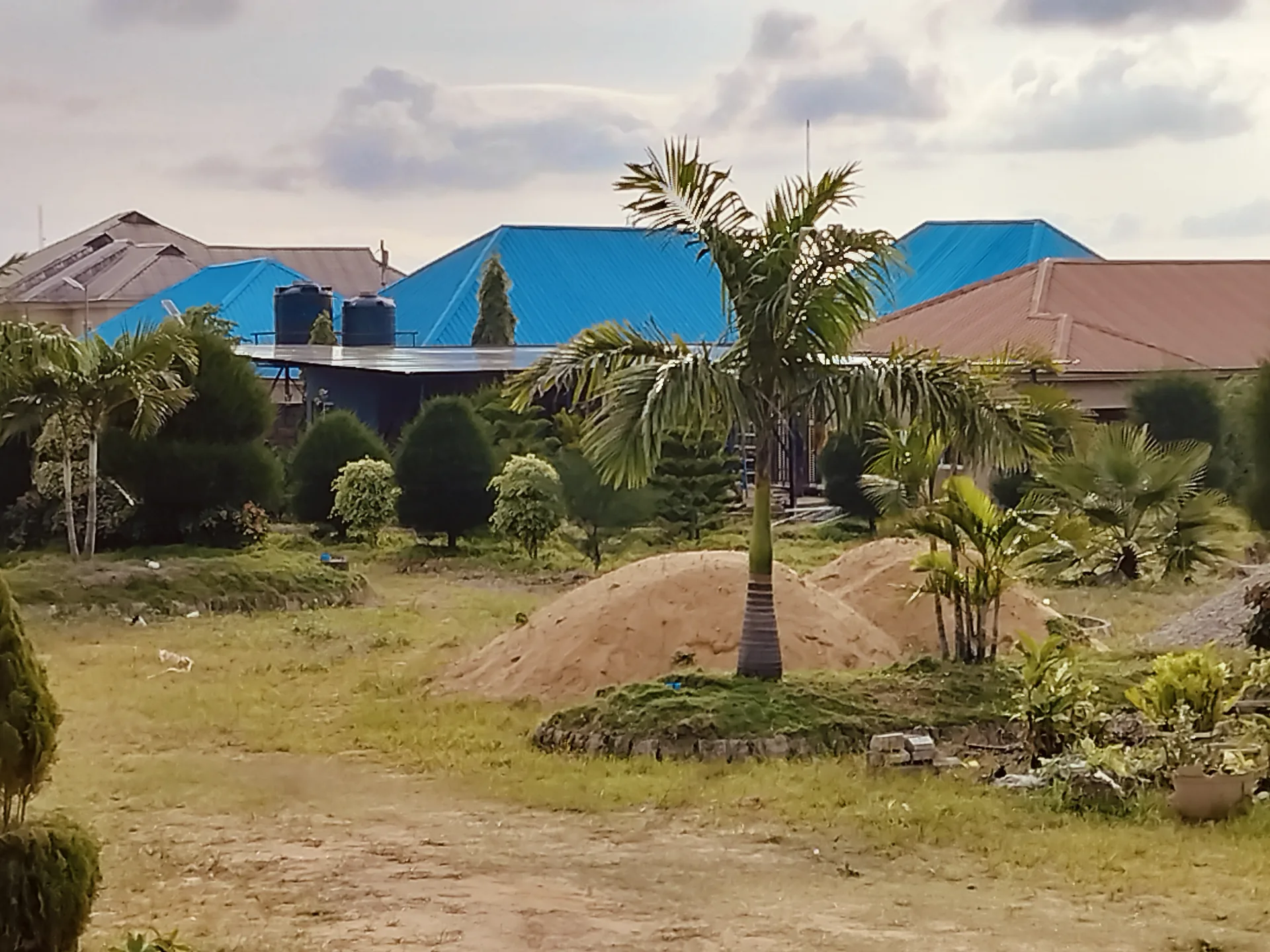 Landscape context around the solar carport