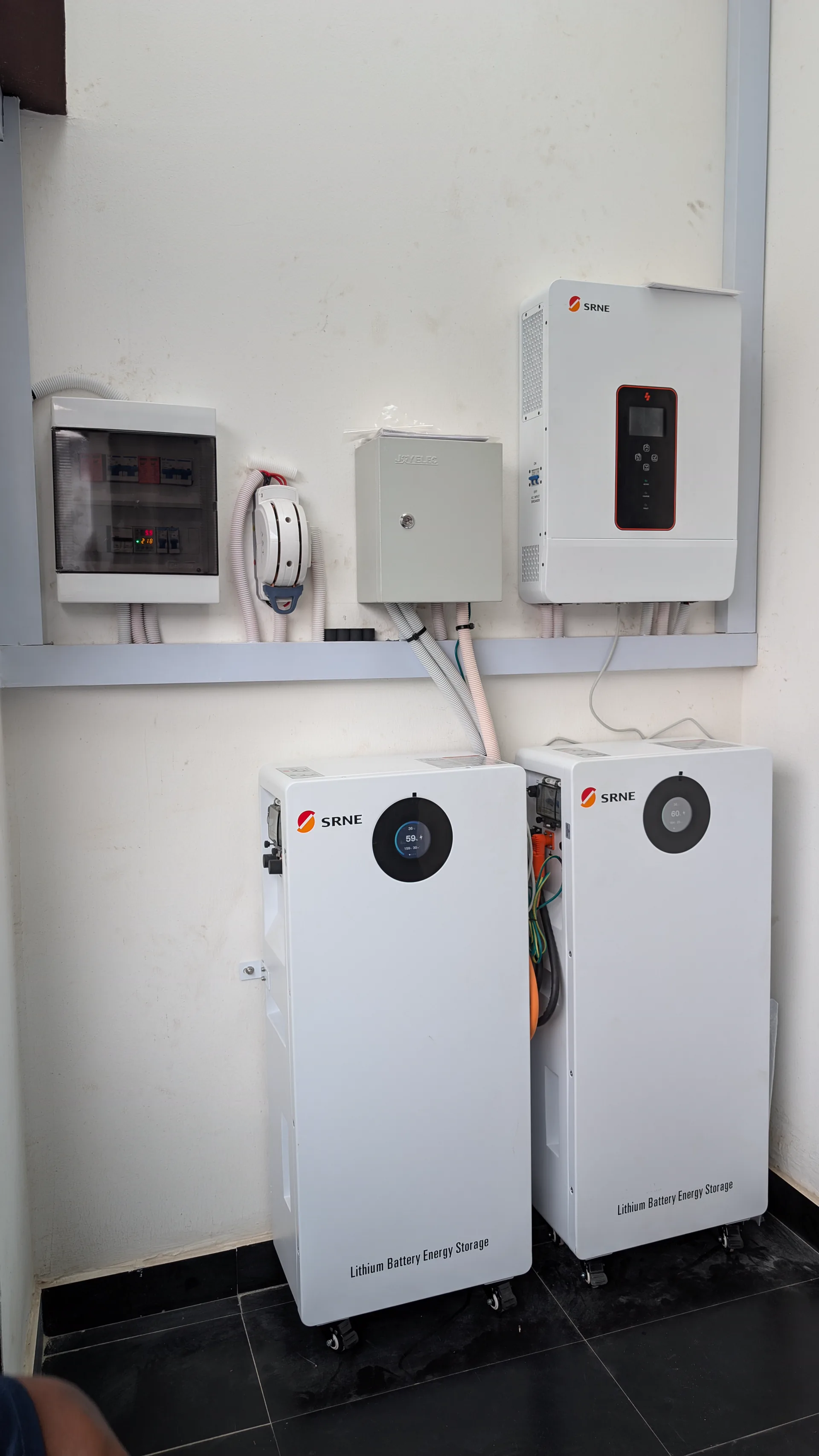 Compact residential solar and battery installation